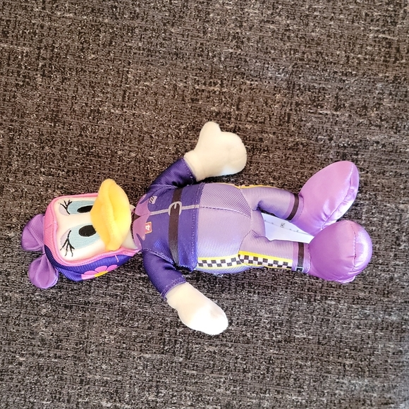 Mickey & the Roadster Racers Minnie & Daisy - Picture 2 of 5